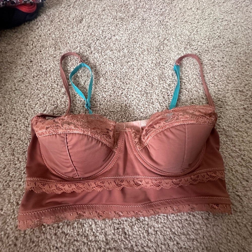 Vintage Lace Trimmed Balconette Bra in Dusty Pink and Teal